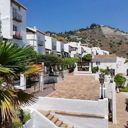 Grande En El Puerto Marina Del Apartamento La Herradura (Granada)