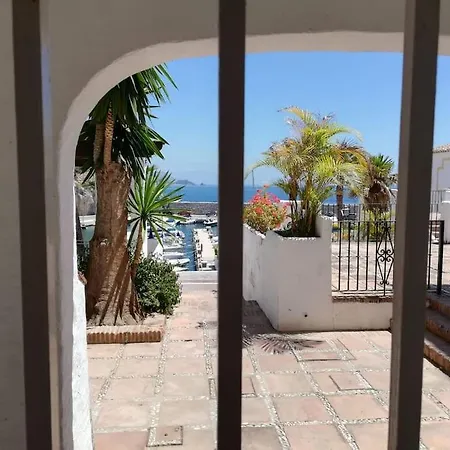 Grande En El Puerto Marina Del Apartment La Herradura (Granada)